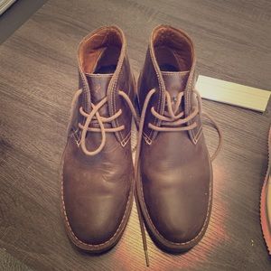 Chukka boots